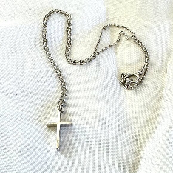 VTG Solid Sterling Silver 925 Cross Cable Link Pendant Necklace Size 15'' Length - Picture 2 of 11
